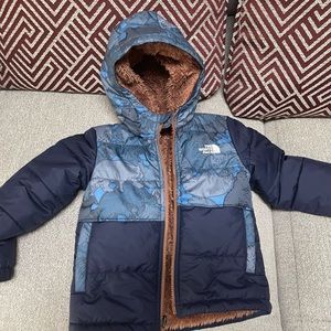 Coat reversible north face 4T